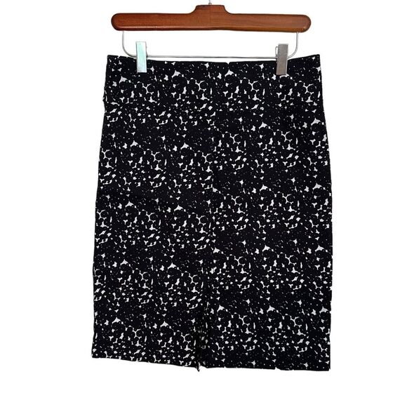 Margaret M Slimming Pencil Skirt-Black & White - Size‎ Medium - Picture 4 of 10